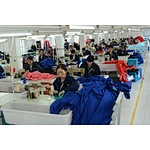 The Development Trends of Graduation Gowns and Caps in the Future